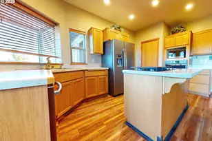 10300 SW Nicole Dr, Powell Butte, OR 97753 - Photo 27