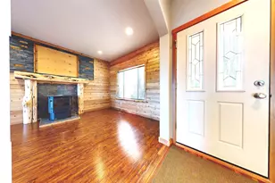 10300 SW Nicole Dr, Powell Butte, OR 97753 - Photo 17