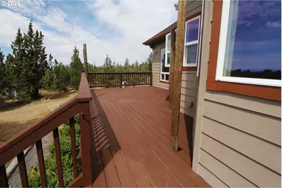 10300 SW Nicole Dr, Powell Butte, OR 97753 - Photo 11