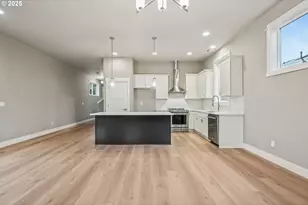8774 SW 176th Ave, Beaverton, OR 97007 - Photo 5