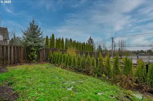 8774 SW 176th Ave, Beaverton, OR 97007 - Photo 31