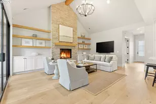 4515 SW 59th Ave, Portland, OR 97221 - Photo 9