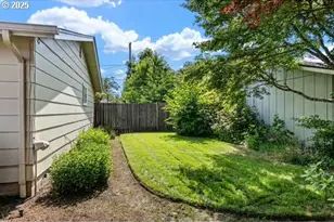2065 Providence St, Eugene, OR 97401 - Photo 3
