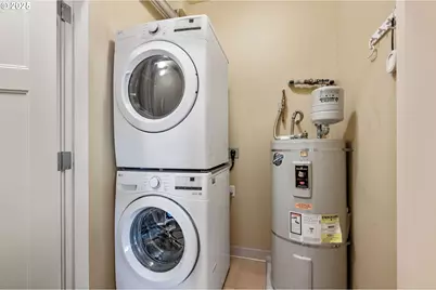 13915 SW Meridian St #307, Beaverton, OR 97005 - Photo 11