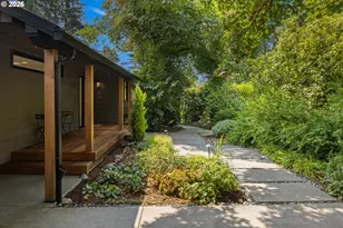 752 Lake Forest Dr, Lake Oswego, OR 97034 - Photo 3