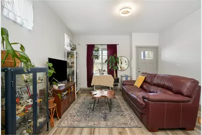 451 SW Rose Ave, Dallas, OR 97338 - Photo 7