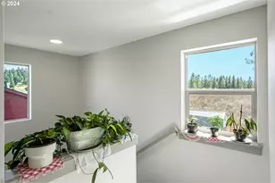 451 SW Rose Ave, Dallas, OR 97338 - Photo 25