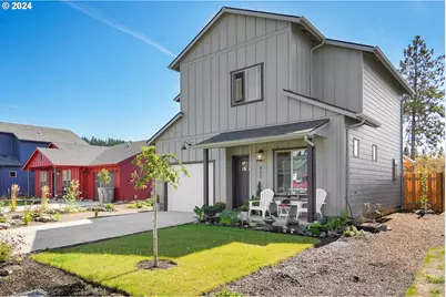 451 SW Rose Ave, Dallas, OR 97338 - Photo 1