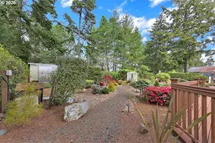 1415 20th St, Florence, OR 97439 - Photo 35