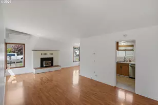 1464 N 14th St, Coos Bay, OR 97420 - Photo 3
