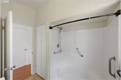 1464 N 14th St, Coos Bay, OR 97420 - Photo 11