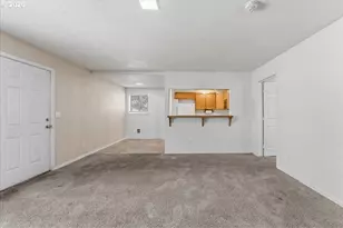 5036 NE 57th Ave, Portland, OR 97218 - Photo 7