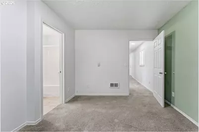 5036 NE 57th Ave, Portland, OR 97218 - Photo 21