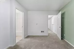 5036 NE 57th Ave, Portland, OR 97218 - Photo 21