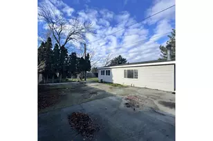 74593 Depot Ln, Irrigon, OR 97844 - Photo 7