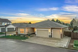 8608 NE 182nd Pl, Vancouver, WA 98682 - Photo 3
