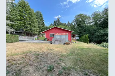 590 Robinhood Ave, Lakeside, OR 97449 - Photo 21