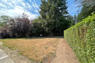 590 Robinhood Ave, Lakeside, OR 97449 - Photo 23