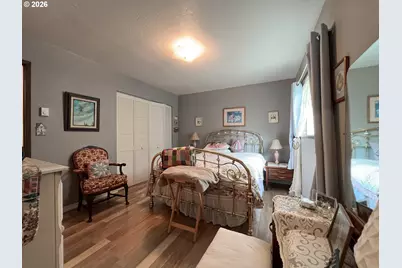 590 Robinhood Ave, Lakeside, OR 97449 - Photo 15