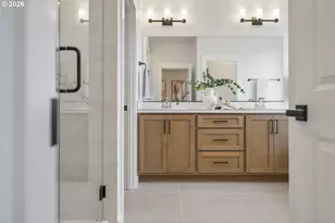 2329 E Wolfpack St, La Center, WA 98629 - Photo 33