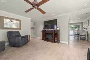 25221 Cheney Dr, Veneta, OR 97487 - Photo 9
