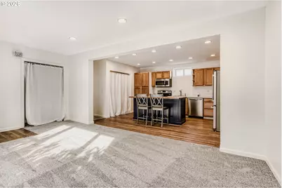 700 Barton Ave, Gladstone, OR 97027 - Photo 9