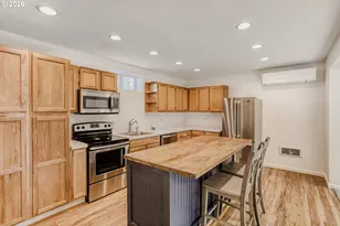 700 Barton Ave, Gladstone, OR 97027 - Photo 13