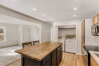 700 Barton Ave, Gladstone, OR 97027 - Photo 11