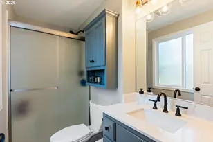 2570 SW 203rd Ave, Beaverton, OR 97003 - Photo 25