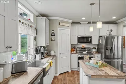 178 19th St, Lyons, OR 97358 - Photo 13