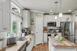 178 19th St, Lyons, OR 97358 - Photo 13