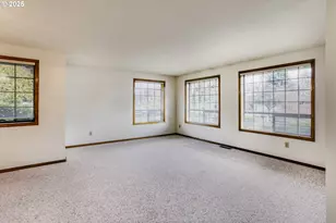 1621 NE Greensword Dr, Hillsboro, OR 97124 - Photo 5