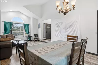 3134 SE 20th Ave, Albany, OR 97322 - Photo 9