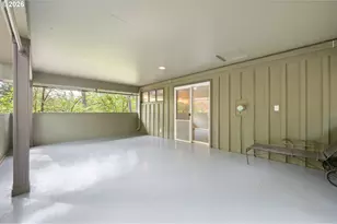 1355 Paige Ave, Eugene, OR 97405 - Photo 17