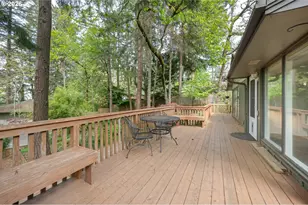 1355 Paige Ave, Eugene, OR 97405 - Photo 35