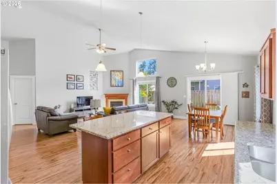 2418 Equestrian Loop S, Salem, OR 97302 - Photo 17