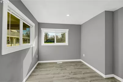 12828 SE Bush St, Portland, OR 97236 - Photo 17