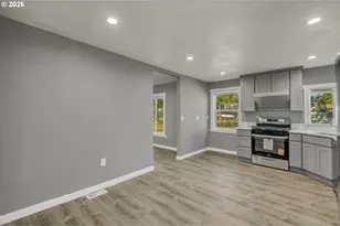 12828 SE Bush St, Portland, OR 97236 - Photo 11