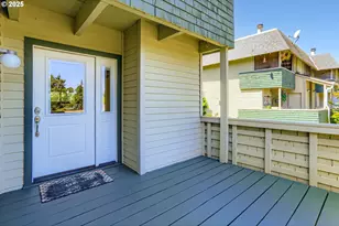 5344 NW Innisbrook Pl, Portland, OR 97229 - Photo 3