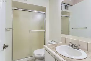 5344 NW Innisbrook Pl, Portland, OR 97229 - Photo 13