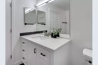 770 NW 185th Ave #105, Beaverton, OR 97006 - Photo 37