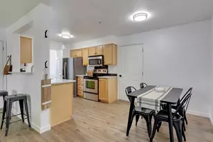 770 NW 185th Ave, Beaverton, OR 97006 - Photo 17