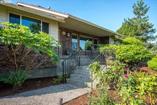 18990 SW Heightsview Ct, Beaverton, OR 97007 - Photo 3