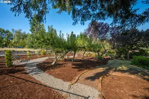 18990 SW Heightsview Ct, Beaverton, OR 97007 - Photo 39