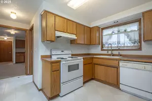 7295 NW Poverty Bend Rd, McMinnville, OR 97128 - Photo 9