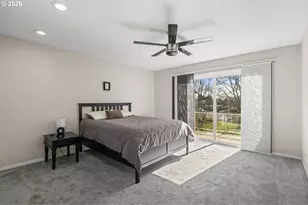 604 N Hayden Bay Dr, Portland, OR 97217 - Photo 13