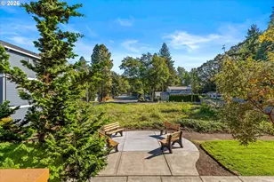 18272 SW Anna Mae Ln, Beaverton, OR 97003 - Photo 5