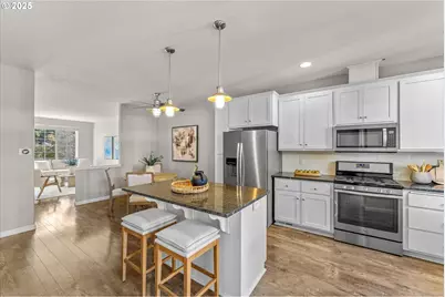 18272 SW Annamae Ln, Beaverton, OR 97003 - Photo 7