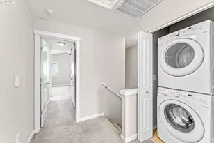 18272 SW Anna Mae Ln, Beaverton, OR 97003 - Photo 13