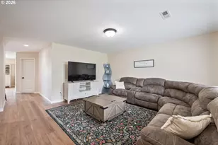135 Haley Dr, Longview, WA 98632 - Photo 5